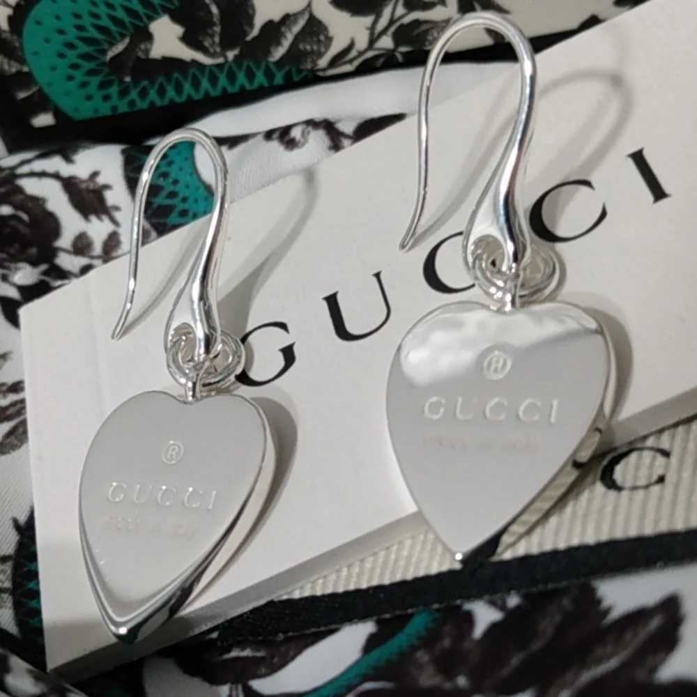 NEW, Gucci Sterling Silver Trademark Heart Dangle Earrings - Picture 1 of 16